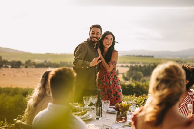 The Ultimate Guide: How to Throw an Engagement Party